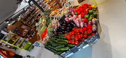 368-4-fruit-et-legumes-bio-lille-rue-solferino-magasin-bio-lille.webp