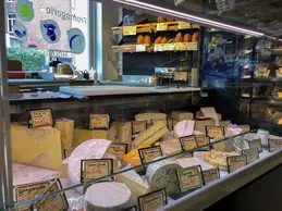 368-fromagerie-bioccop-saveurs-et-saisons-lille-solferino-goute-vin-artisanal-traditionnel-local-1.webp